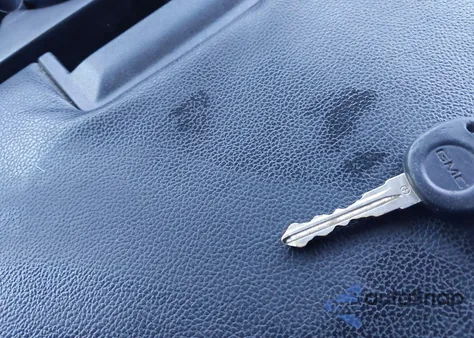 2013 GMC Sierra 1500 Sle z USA, uszkodzony, nr VIN 1GTR2VE77DZ158924